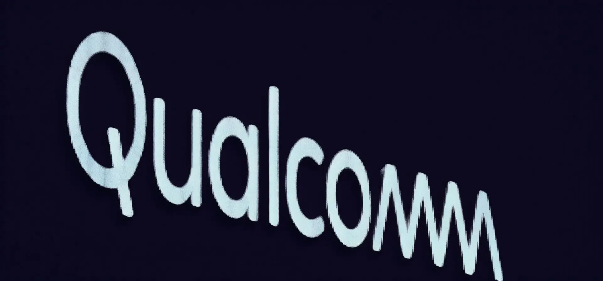 Qualcomm's innovative AI strategy shocks Silicon Valley
