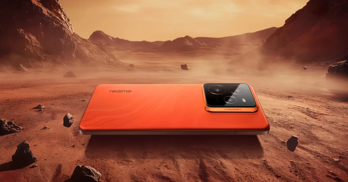 This Realme phone can zoom 120x and charge in minutes